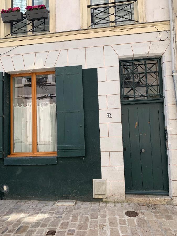 Ferienwohnung Duplex De Charme Orleans Hypercentre Cathedrale-Parking Possible Exterior foto